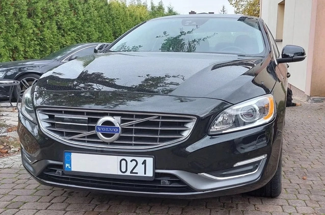 Volvo S60 cena 92000 przebieg: 34000, rok produkcji 2017 z Kraków małe 596